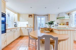 Photo 15- click for photo gallery